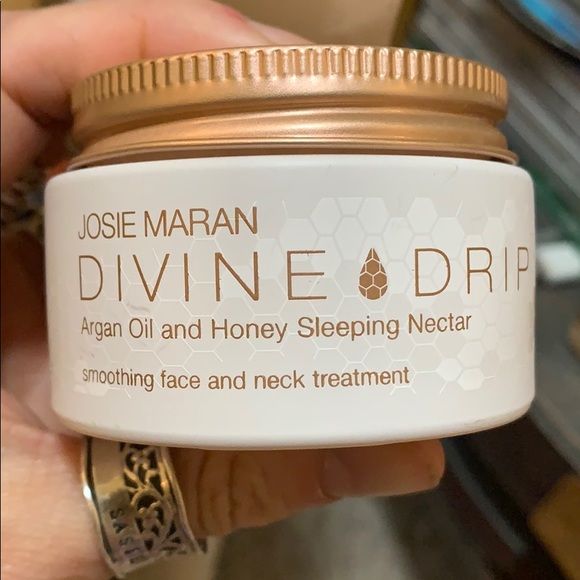 JOSIE MARAN Other - NWT Josie Maran 1.6oz, sleeping nectar in ceramic